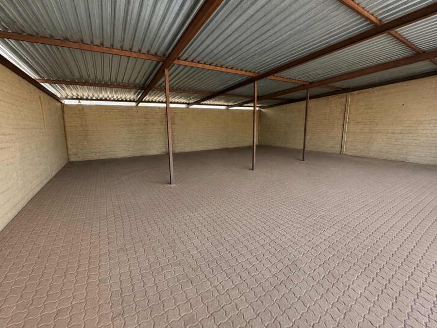To Let Commercial Property for Rent in Wilgeboom A H North West